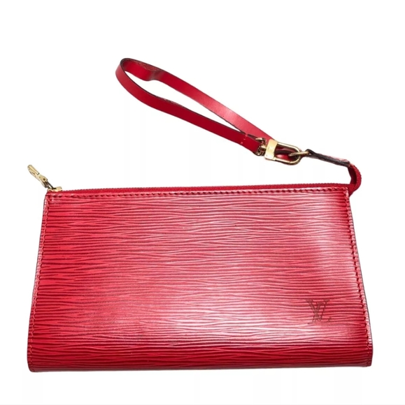 Louis Vuitton Handbags - LOUIS VUITTON Epi Pouch Accessoire Leather Used Authentic